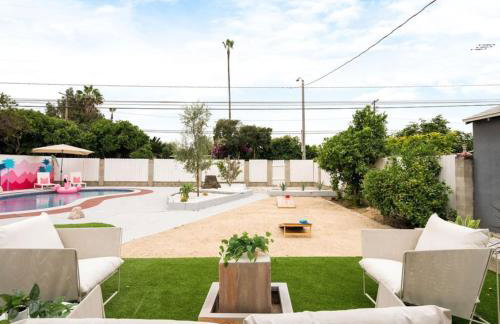 Stunning Retro Beach Oasis, Dual Living, Pool - Foto 42