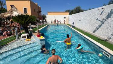 Casal Mastro appartamenti e camere con piscina - Foto 1