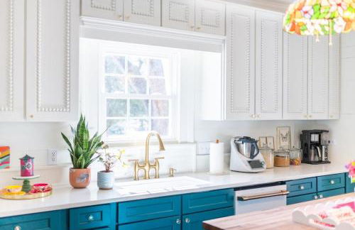 Eclectic 1906 Farmhouse 2 Acres Hammocks & Charm - Foto 1