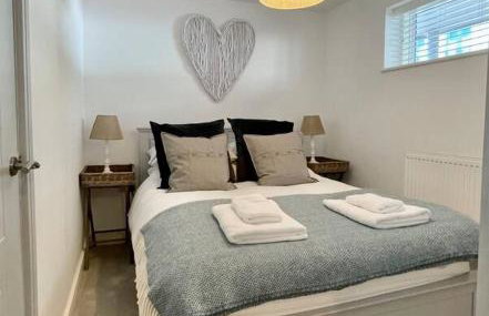 1 The Boatyard - Water fronted, town location & parking for 2 cars - Foto 19