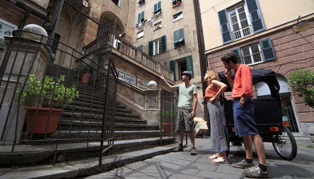 Tuk tuk tour of Genoa