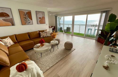 Oceanfront 2BR 2BA with Stunning View 333 - Foto 24