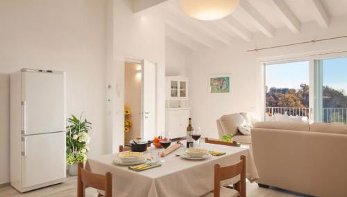 White Apartment In Marciaga Di Costermano - Foto 3