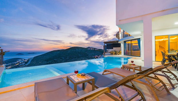 Lux Villa With Jacuzzi Inf Pool - All Rooms w AC - Foto 3, Habitación