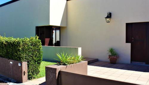 Casa na praia - com piscina - Foto 2