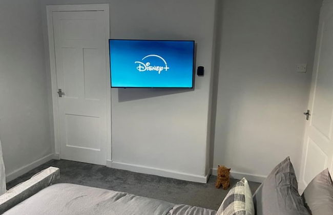 Renfrew Apartment Near Glasgow Airport - Foto 6