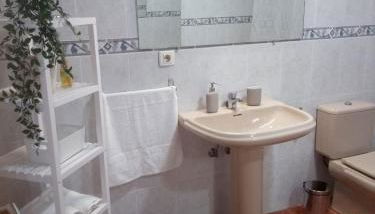 Apartamento Salamandra 100m2 con terraza y piscina - Foto 5