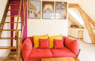 Apt in hyper center of Lannion, next to City Hall - Photo 1