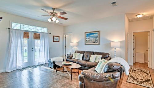 Walk to the Waves! Pass Christian Beach Retreat - Foto 5