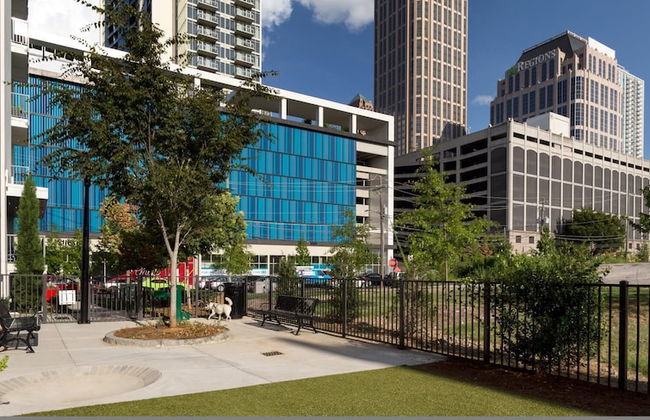 S1be Spacious 1-br w Pool Fitness Center and Dog Park - Foto 1