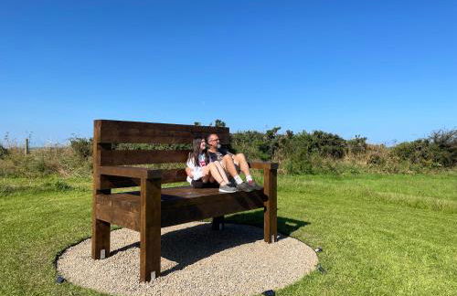 Trenewydd Farm Holiday Cottages - Foto 49