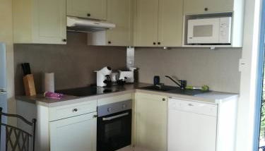 Gordes Le Bastidon - Photo 4, stove, toaster