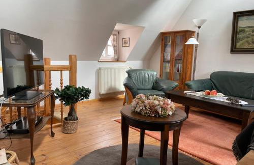 Mittelalterdomizil mit Balkon und Parkplätzen - Foto 37