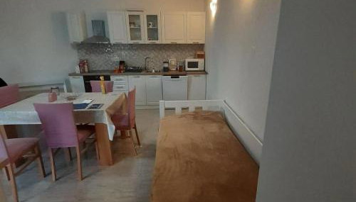 Two Bedroom Apartment with Sea View - Foto 2