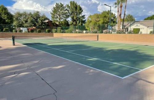 Lakefront Hacienda with Pool, Hot-tub, Tennis - Foto 6