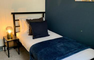 Saltwell St - Delightful 3 Bedroom free parking free wifi - Foto 12