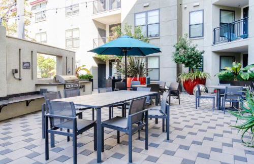 Blueground Centennial pool nr Red Morton Park SFO-852 - Foto 22