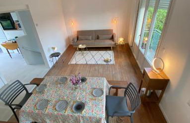 La maison bleue vacance et jardin, la mer à 550 m - Foto 1