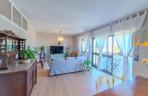 VIVA Spacious 3 bedroom apartment - Foto 1