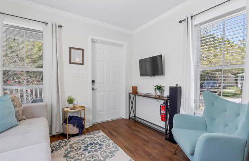 Best Cottage in Ocean Springs- GOLF CART INCLUDED!!! - Photo 10