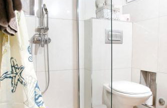 Adorable Holiday Home With Pool and Terrace - Foto 55