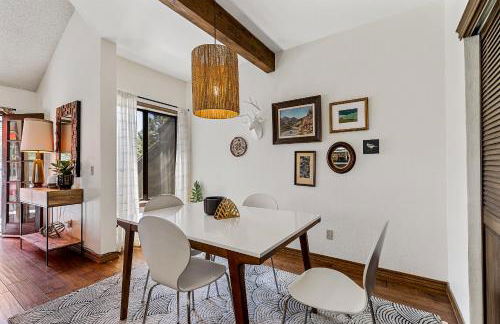 Delightful 1 bdrm Country Club Retreat with Mt Elden Views! - Foto 15