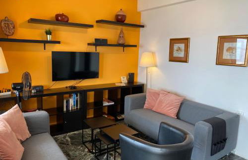 Waterfront Penthouse - Photo 9