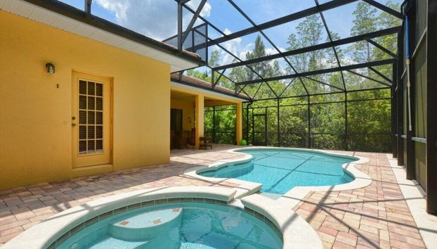 Private Oasis With Pool & Spa- 3400clr 4 Bedroom Home by RedAwning - Foto 2, Profilbild