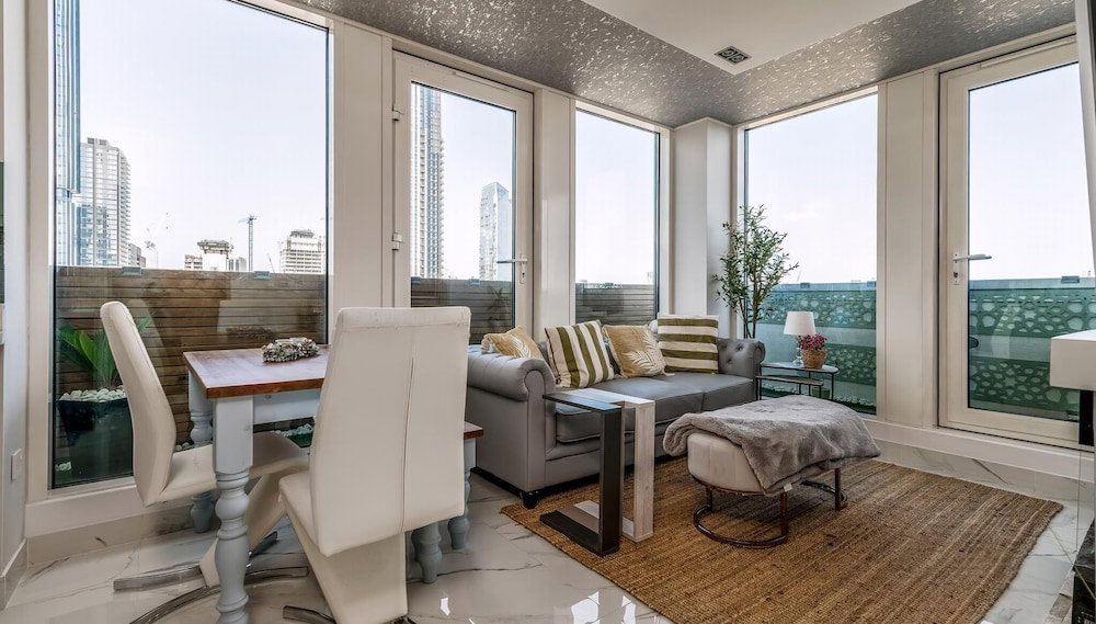 Canary Wharf Retreat With Free Secure Parking - Foto 1, Imagen principal