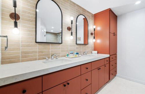 Hot Tub Pool + Firepit + Gameroom ~ Guesthouse - Foto 78