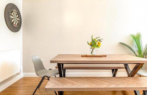 Spacious 4 Bed House in Exhall, Sleeps 7 - Foto 21