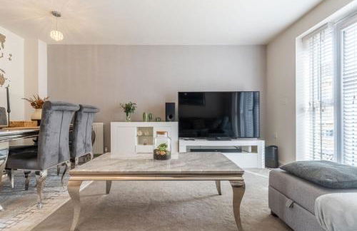 Walk to Liverpool Airport - Luxury Stay with EV Charge - Fast WiFi - Foto 45