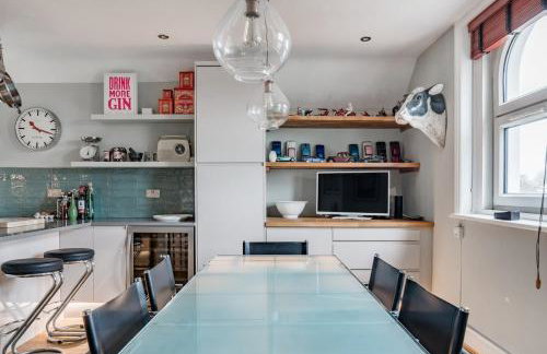 Unique Chiswick Penthouse with Roof Terrace - Foto 16