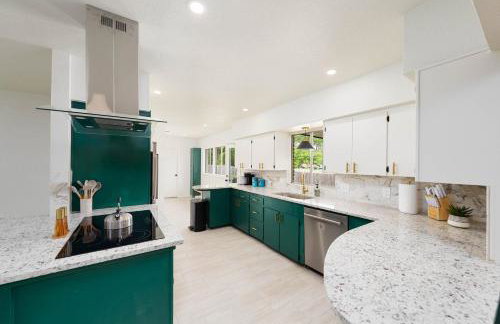 4 Bed sleeps 12 -Sea world-Six Flags-Down Town - Emerald Oasis - Foto 23