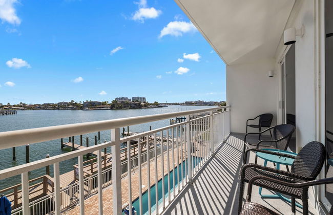 Provident Oceana Beachfront Suites - Foto 43