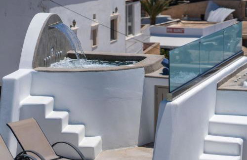 NEW Yiota Collection 4 Suites & 4 Prive Jacuzzi - Foto 125