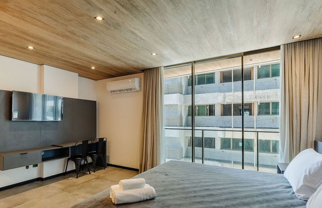 NWTs - Estúdios com Vista Lateral Mar - Photo 34