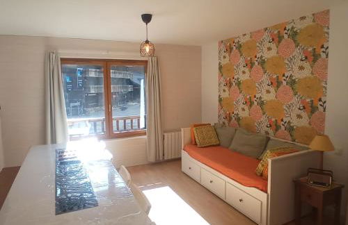 Le fleuri ensoleillé de Guzet - Foto 3