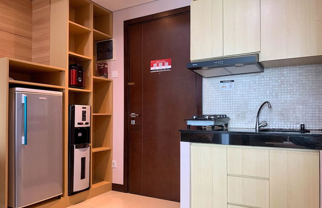 Nice And Strategic 1Br At Sky Terrace Apartment - Photo 5