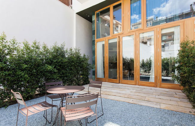 Aspasios City Oasis Apartments - Photo 35