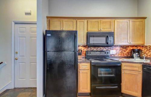 Entire 2BD, Near Forsyth Park - Foto 7