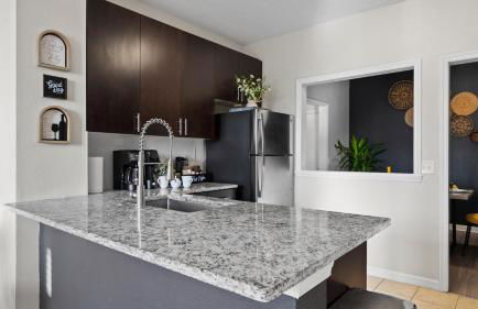 Stylish 2BR Corporate Stay Pool Balcony #2 - Foto 51