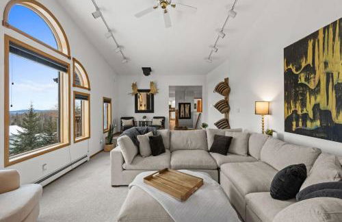 Hutch N Snow House AK - Foto 6