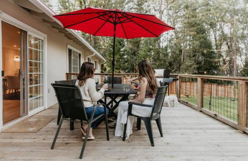 Spacious Cozy and Renovated Mountain Retreat - Foto 50