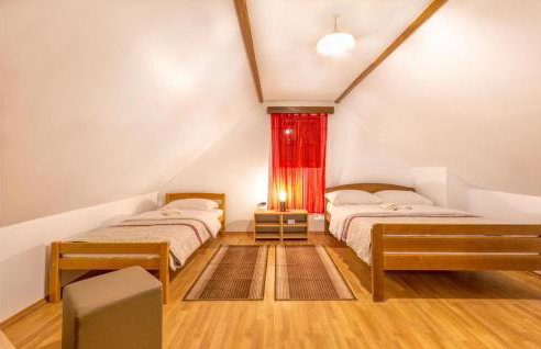 Nice Home In Gospic With Sauna - Photo 29