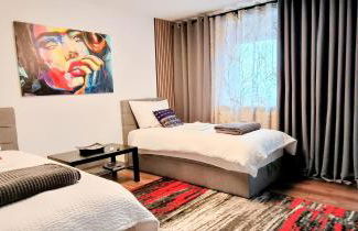 GADD Ferienwohnung # 002 Glück an der Donau # Best Elegant Suite 24#7 Check in - Foto 13