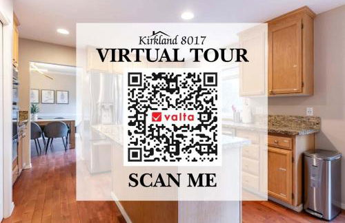 Spacious & Serene 6-Br Family Retreat in Kirkland - Photo 59