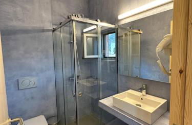 Pasithea Suites - Photo 31