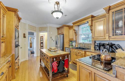 Lake Life 105 - Private Pool Overlooking The Lake! - Foto 8