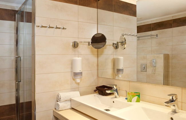 Sun Beach Resort - Photo 76